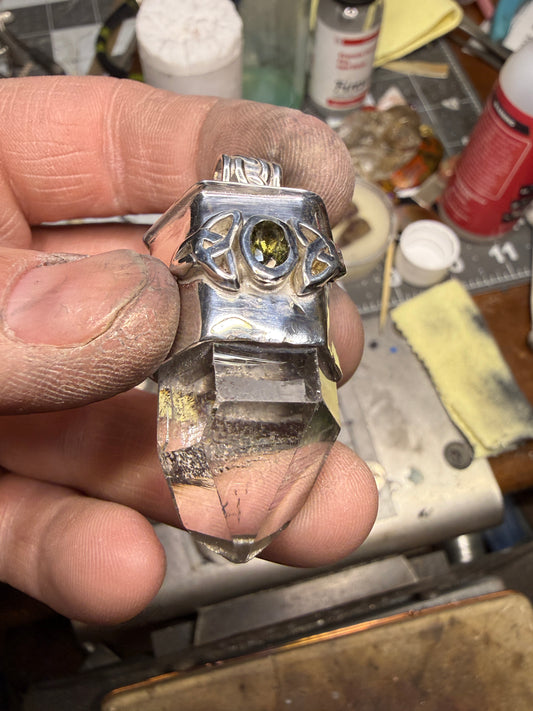 Herkimer Diamond with Authentic 1 carat Moldavite