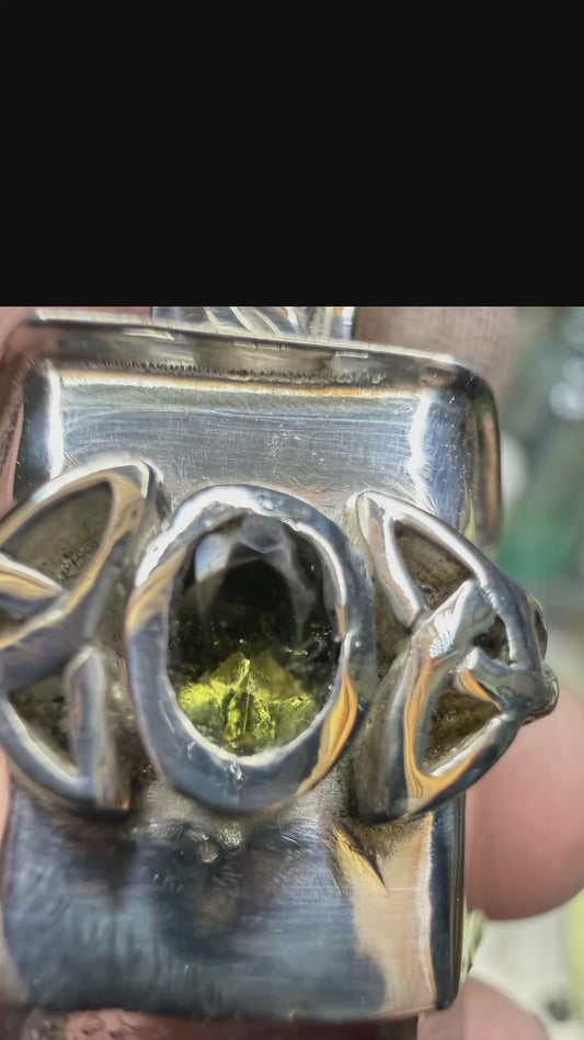 Herkimer Diamond with Authentic 1 carat Moldavite